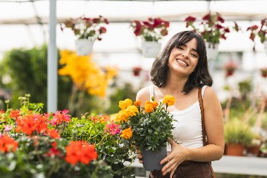 MESEC ROĐENJA ODREĐUJE KOJI JE VAŠ CVET Doneće vam sreću i dobru energiju - zasadite ga u bašti ili na terasi