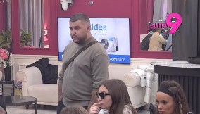 "JUTROM SAM PRVI PUT LEGAO PORED NJE" Asmin otkrio svoja osećanja prema Aneli, vraća mu se sve!