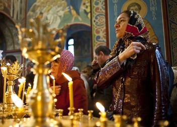 STIŽE VELIKI SVETAC I VAŽNO CRVENO SLOVO Mnogima je krsna slava, post je obavezan a mnogi se ogreše o ovaj običaj u vezi sa žitom