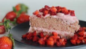 BRZA TORTA SA MALINAMA I PIŠKOTAMA ZA LENJE DOMAĆICE Gotova dok pristavite kafu