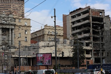 NE DAMO DA SE RUŠE RUŠEVINE GENERALŠTABA