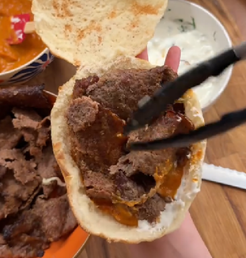 KEBAB IZ RERNE RASPAMETIO DOMAĆICE NA MREŽAMA Sve dele recept