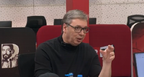 VUČIĆ O BLOKADI PETE BEOGRADSKE Znate li koliko je zahteva bilo za ispisivanje iz gimnazije?