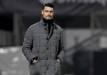 "ZARAĐUJE MNOGO, NIJE REALNO..." Da li je Hrvat ovim rečima poslao Crvenoj zvezdi poruku o Rijeri?