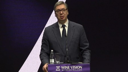 "ANGAŽOVAĆU NAJBOLJE ADVOKATE" Vučić: Videćemo za tužbe protiv svetskih medija u narednih 15 dana