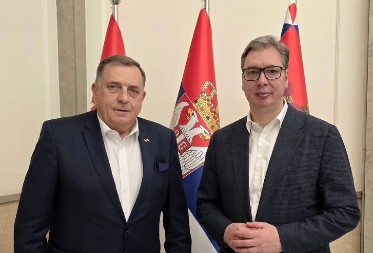 VUČIĆ SA DODIKOM Važni razgovori u Predsedništvu Srbije