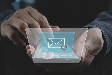 Hteo je da zaradi, a ostao bez 130.000 evra – čuvajte se, ovo je veoma česta prevara