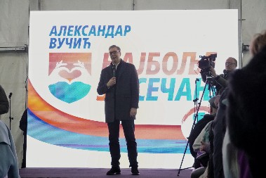 "ŽIVEO SEČANJ, ŽIVEO JAŠA TOMIĆ, DO POBEDE U NEDELJU!" Vučić: Nikada našu otadžbinu nećemo dati na tacni našim neprijateljima!