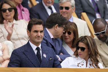 OVO NIKO NIJE OČEKIVAO Federer sve iznenadio ovim potezom