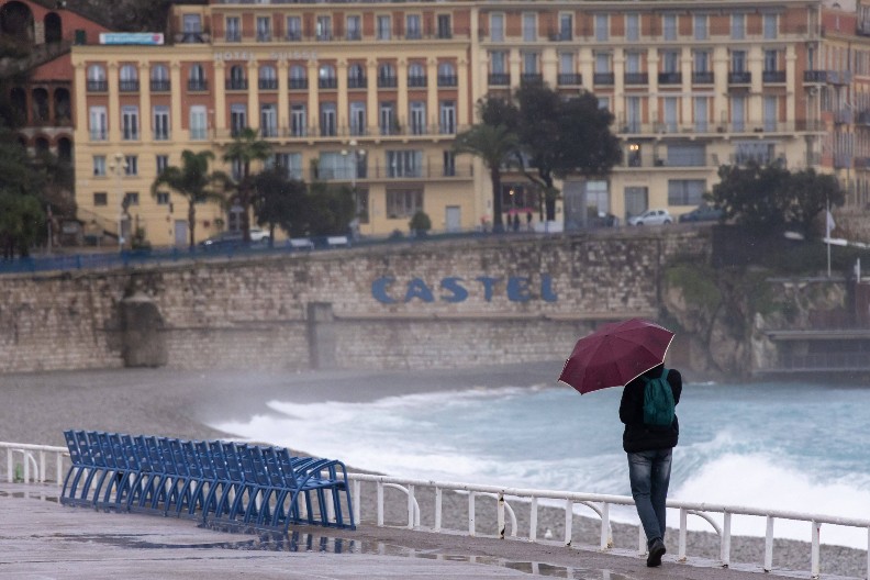 OVOJ EVROPSKOJ ZEMLJI PRETI KATAKLIZMA! Popaljeni alarmi, pašće neverovatna količina kiše