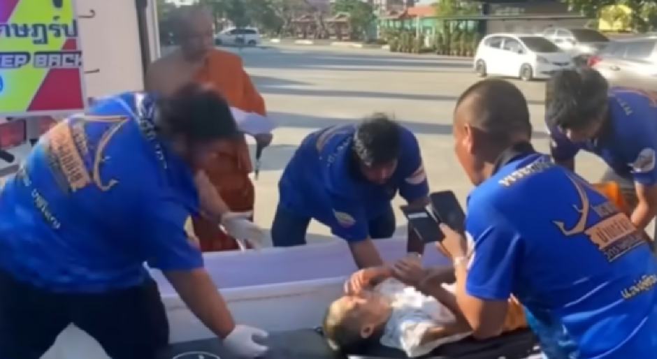 ŽENA OŽIVELA IZ MRTVAČKOG SANDUKA, PA KUCKALA! Monasi je spremili za kremaciju (VIDEO)