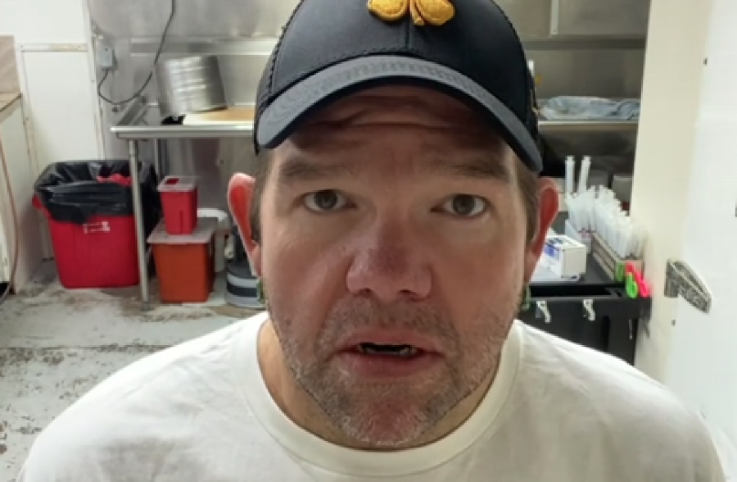 ZLATKO JE "POLUDEO" POD STARE DANE I RAZVEO SE POSLE 28 GODINA BRAKA "Ali čim sam video ove njene navike, molio sam Dragicu da me primi nazad"