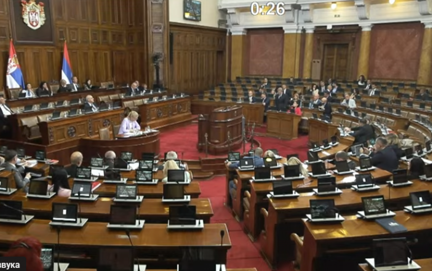 U SKUPŠTINU STIŽE AMANDMAN O PREUZIMANJU NIS-A Ako se ovo desi Srbija neće imati drugog izbora