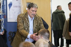 VLADE ĐUROVIĆ PREZADOVOLJAN Čuveni trener posebno nahvalio jednog igrača Zvezde