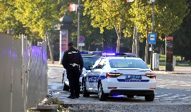 TRI ŽENE UPALE U STAN KROZ TERASU I OPLJAČKALE GA Odnele novac i vredan nakit, policija ih pronašla