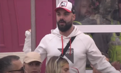 "DRAŽA MI JE ANITA OD ANELI, PRE BIH SA NJOM NA VEČERU" Luka šokirao priznanjem i brutalno ponizio bivšu: "Ne zaslužuje od mene ništa"