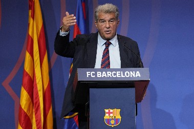 STRAŠAN SKANDAL Predsednik Barselone žestoko izvređao čelnike La Lige, evo i zbog čega