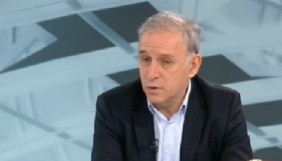 LAŽOVČINA! Ponoš danas tvrdi da Hil održava Vučića na vlasti a pre 4 godine je tvrdio da će Hil otići iz Srbije tek kad smeni Vučića!