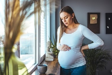 DA LI JE NORMALNO OSEĆATI BES U TRUDNOĆI?  Evo zašto se to događa i da li ima razloga za brigu