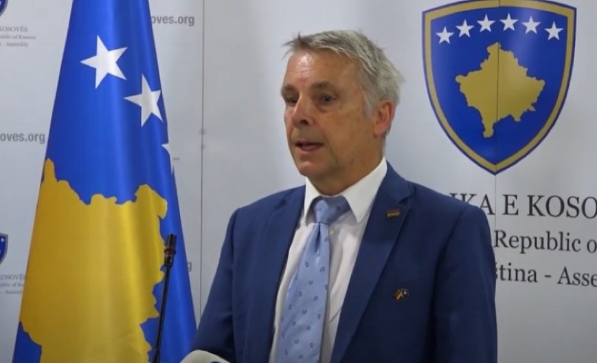 RODE OTVORIO KARTE "Samo zemlje koje priznaju jedna drugu mogu u EU"