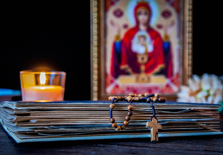 KADA BOJANICA PUKNE, OBAVEZNO MORATE URADITI OVO Nikako je ne bacajte, ona ima posebnu svrhu, ne služi kao narukvica