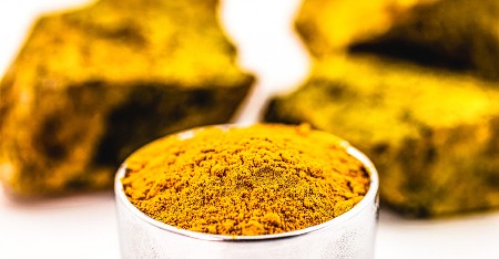 UPRKOS RIZIKU OD ZRAČENJA Saudijska Arabija pravi „žuti kolač“