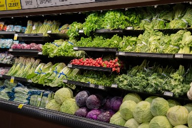 SADRŽE VEĆE KOLIČINE NITRATA Ovi delovi kupusa su puni hemije, bolje ih ne jedite