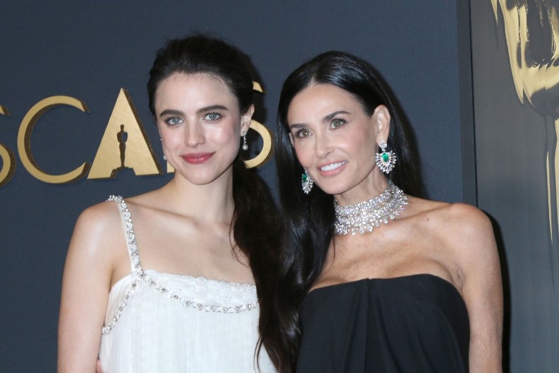 GODINU DANA SE OPORAVLJALA Koleginica Demi Mur je prošla kroz živi pakao na snimanju filma ,,Supstanca", ovo je jedva podnela