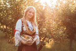 OD GRČKIH KORENA DO CARSKOG TRONA Ime koje spaja prošlost, veru i moć