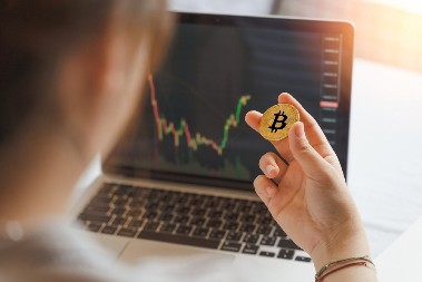 VRATIO SE APETIT ZA RIZIKOM Bitkoin i dalje obara rekorde