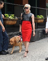 STREPELA JE DA SU JOJ DANI ODBROJANI  Teška dijagnoza uništila joj je sve snove, a čovek kome je najviše verovala nazivao ju je bogaljem