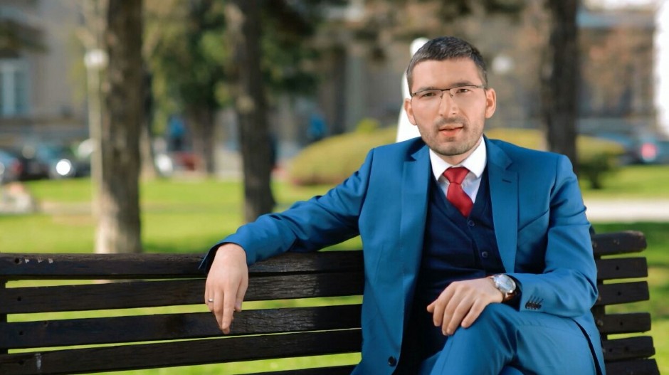 OVO JE, U STVARI, BORBA ZA PREVLAST U OPOZICIJI Parović razotkrio šta stoji iza upada u Gradsku kuću u Novom Sadu