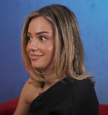 ''I DAN - DANAS TO SAMA RADIM'' Pevanje Breskvici nije bio prvi posao, evo šta je satima držala u rukama pre mikrofona