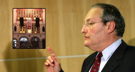 ŠTA STVARNO ZNAČI KRVAVA ŠAKA Efraim Zurof o simbolu demonstracija u Srbiji, dotakao se i izjave Dinka Gruhonjića