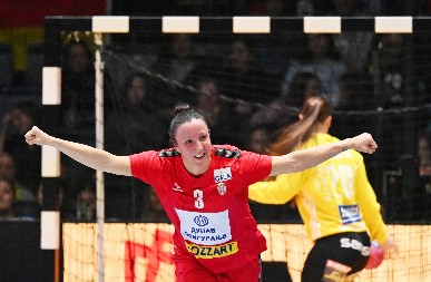 SRBIJA PREŽIVELA DRAMU Naše rukometašice srušile Island