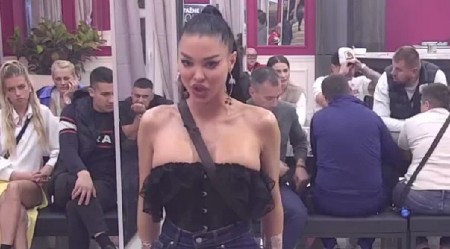 NE MOŽE VIŠE DA ĆUTI! Maja konačno otkrila sve o tajnom odnosu sa Asminom: "Stanija ima pravo da zameri"