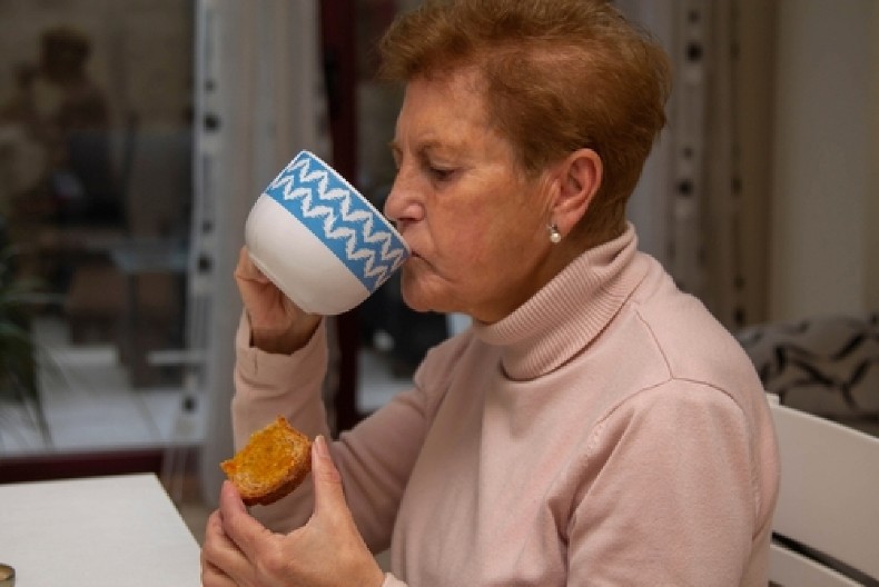 NAŠE BAKE SU OVO STALNO PILE  Pogledajte šta im je regenerisalo jetru