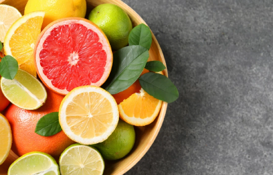 ISTINA ILI ZABLUDA Da li citrusi stvarno „iritiraju“ stomak ujutro?