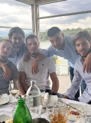 Bahati vozač BMW koji je usmrtio taksistu u Novom Sadu u društvu BLOKADERA! (FOTO)