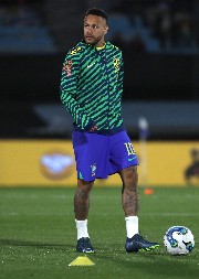 BOMBA NA POMOLU Nejmar se vraća u Evropu!?