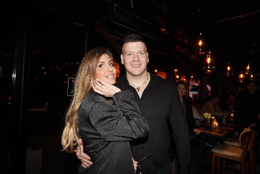 SLOBINA SUPRUGA RAZBESNELA JAVNOST! Jelena Radanović daje roditeljima savete o vakcinaciji dece, šokirala sve stavovima!