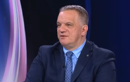 OGLASIO SE MINISTAR PROSVETE O STANJU U PETOJ BEOGRADSKOJ GIMNAZIJI "To će se desiti u najkraćem mogućem roku"