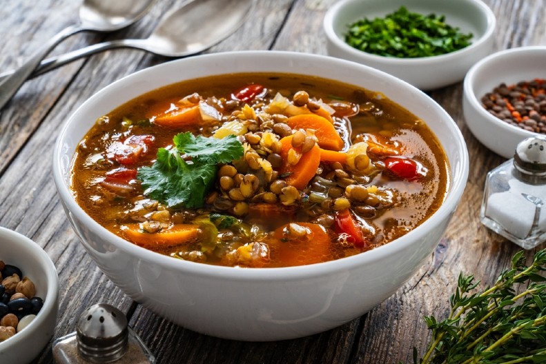 ČILI BEZ MESA Posno jelo po ukusu cele porodice, garantovano će tražiti još