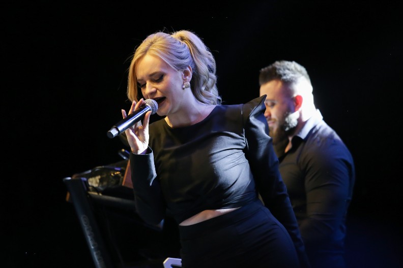 SKANDAL! Pobednica Zvezda Granda ucenjivana, ne može da dođe sebi, otkrila šokantne detalje, evo na šta su je primoravali!