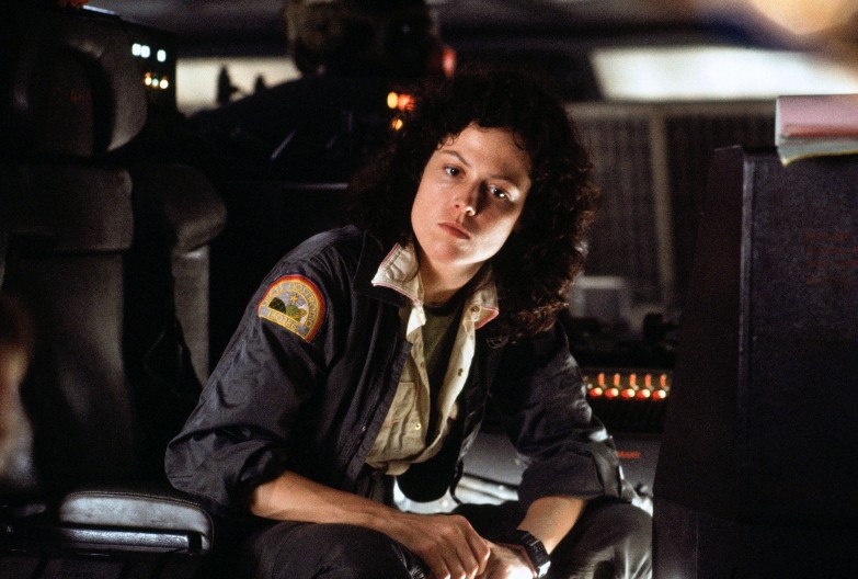 SEĆATE SE RIPLI IZ OSMOG PUTNIKA?  Nećete je prepoznati u 77. godini