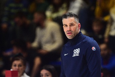 "MLAD JE, ALI ISKUSAN, UBAČEN JE U VATRU..." Čović oduševljen selektorom Alimpijevićem