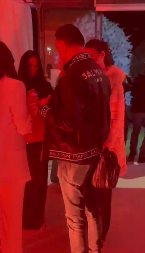 NAKON SKANDALA SA ĆERKOM, JANA PONOVO IZNENADILA JAVNOST O potezu na Uroševoj svadbi svi pričaju, tu su i suprug i naslednica (VIDEO)