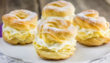 BAKINE PRINCES KROFNE ZA SAVRŠEN VIKEND Vazdušaste i pune sočnog fila