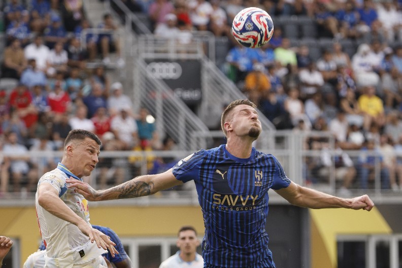 OGROMNA BORBA ZA POTPIS SERGEJA Al Hilal ga mami džakovima novca, ali tu je poziv evropskog giganta