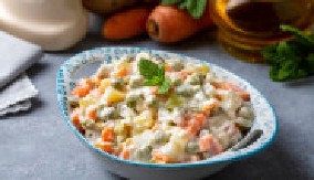 RUSKA SALATA DRAGULJ SLAVSKE TRPEZE Kremasta i slasna, polizaćete i tanjir